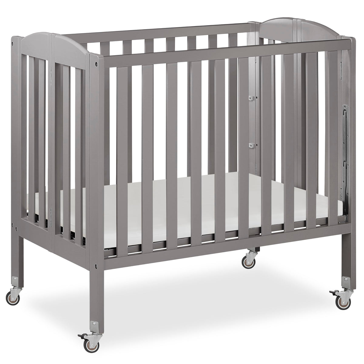 Dream On Me Mini Folding 3-in-1 Portable Baby Crib, Sturdy Locking Wheels