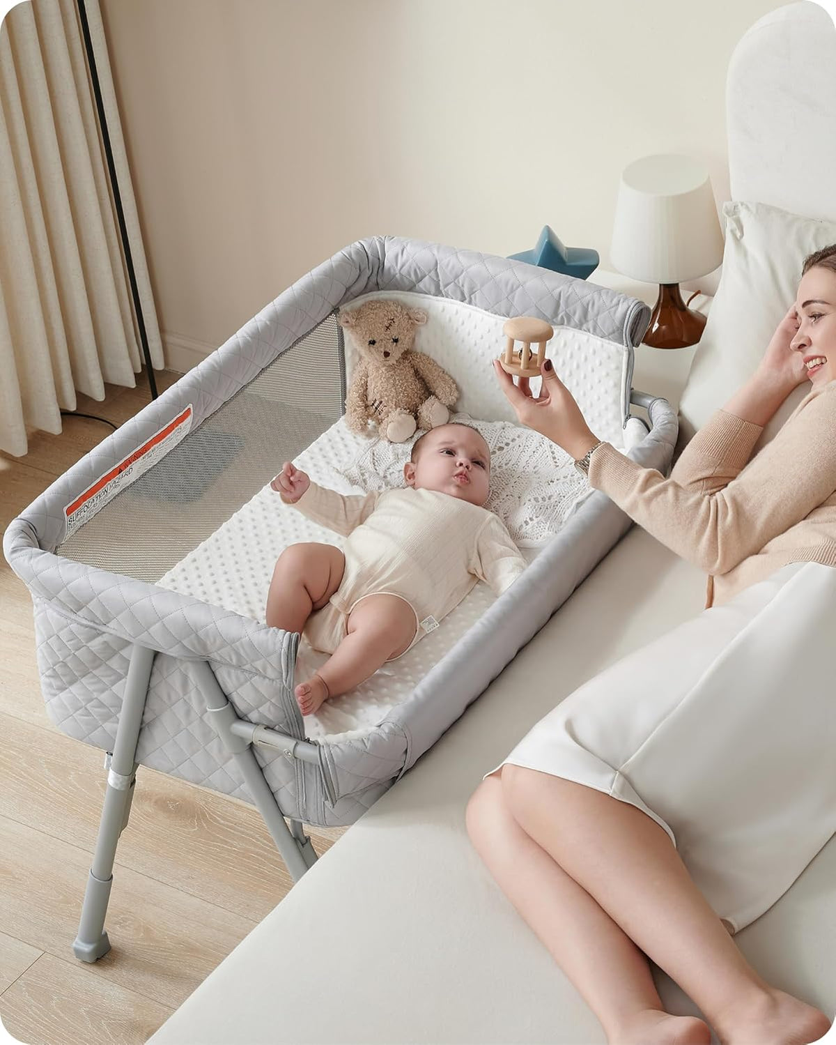 Bassinet Bedside Sleeper, Baby Crib for Newborn, Baby Bassinets Bedside Sleeper with 4 Auto-Lock & Adjustable Height, Breathable Mesh & Mattress, Bedside Bassinet