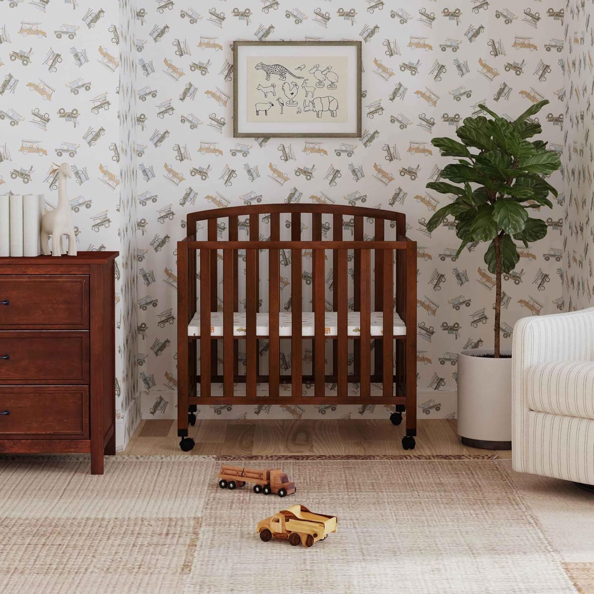 DaVinci Dylan 3-in-1 Convertible Portable Mini Crib, Espresso
