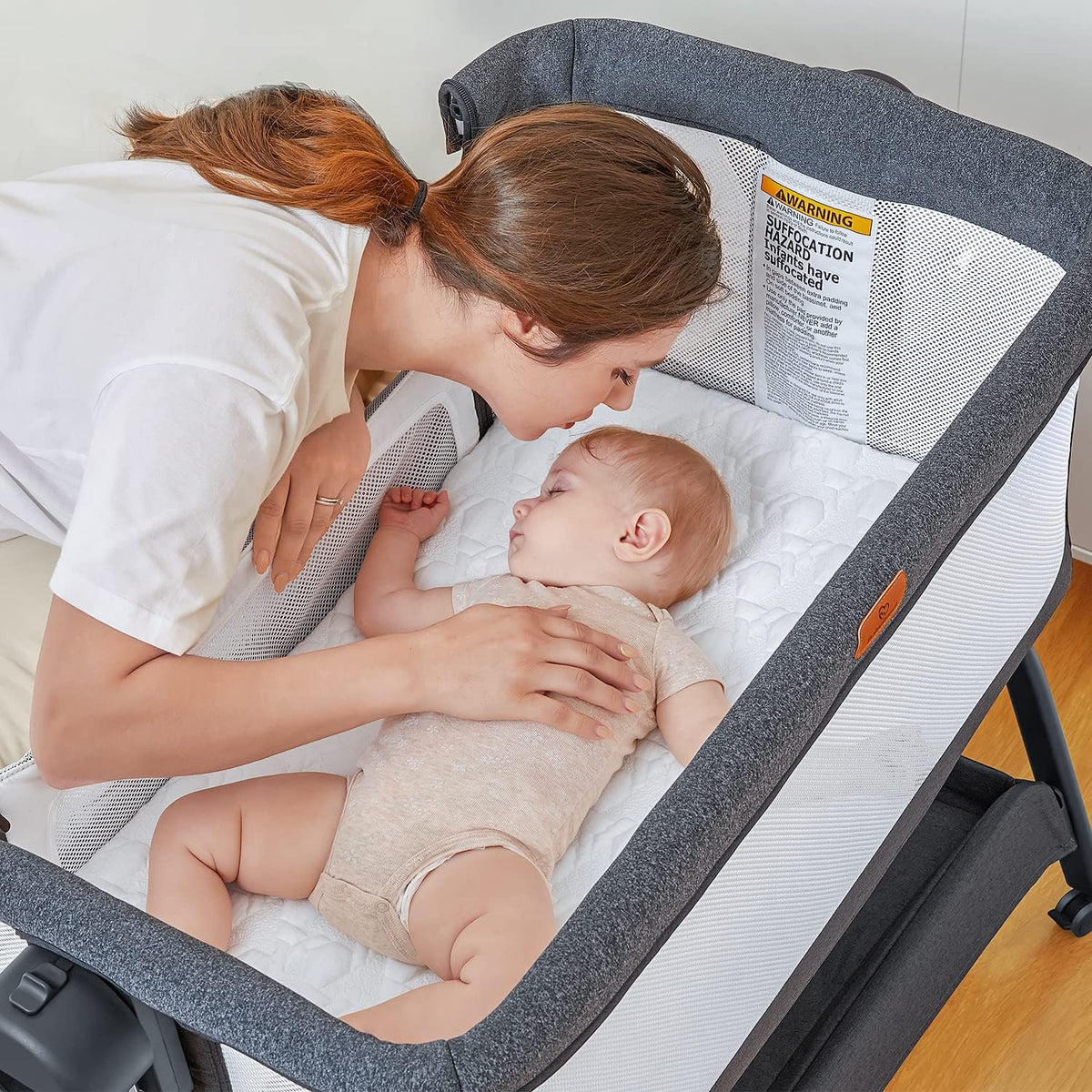 BabyBond Baby Bassinet, Bedside Crib Sleeper, Infant & Toddler Cradle
