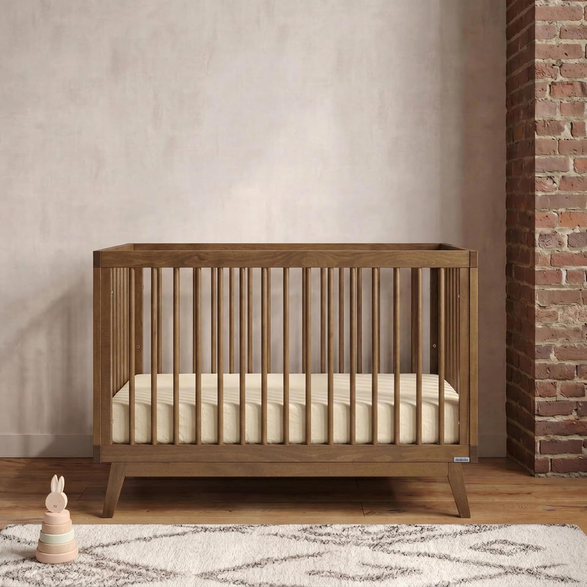 dadada Baby Soho 3-in-1 Convertible Wood Crib Bed, Made in Italy, Walnut