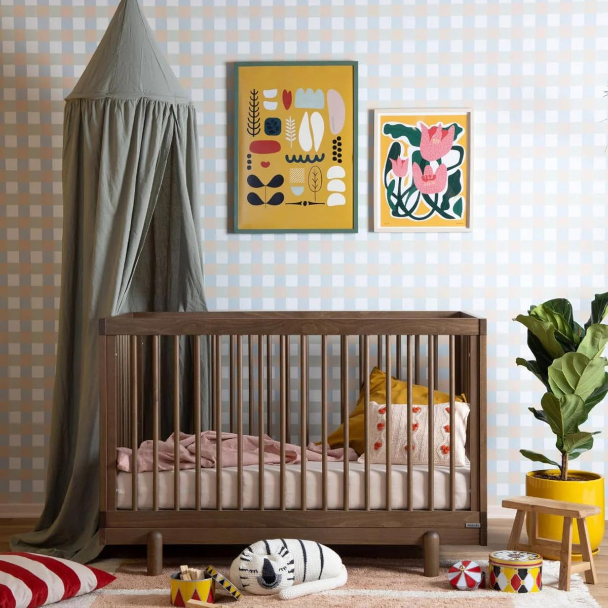 dadada Baby Bliss 4-in-1 Convertible Wood Crib Bed, Made in Italy, Walnut