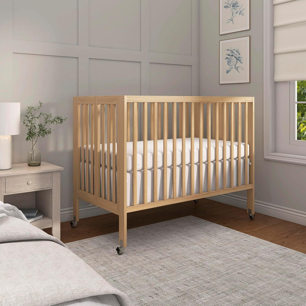 Dream On Me Quinn Full-Size Portable Baby Crib in Natural, GreenGuard Gold & JPMA, Patented Quick Fold System, Adjustable Mattress Support, Smooth Wheels, Compact Design, Safe Sleep Assurance